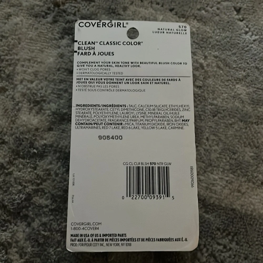 NWT Covergirl Clean Classic Blush 570 Natural Glow